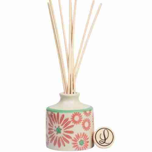 Lush 4 oz Diffuser Cardamom & Tonka Bean Lantern Cove Home Fragrances Scented Soy
