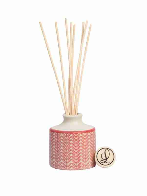 Lush 4 oz Diffuser Coconut & Lime Lantern Cove Home Fragrances Scented Soy Candles